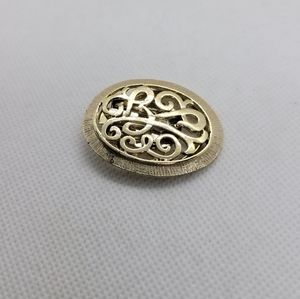 Vintage gold tone scarf clip